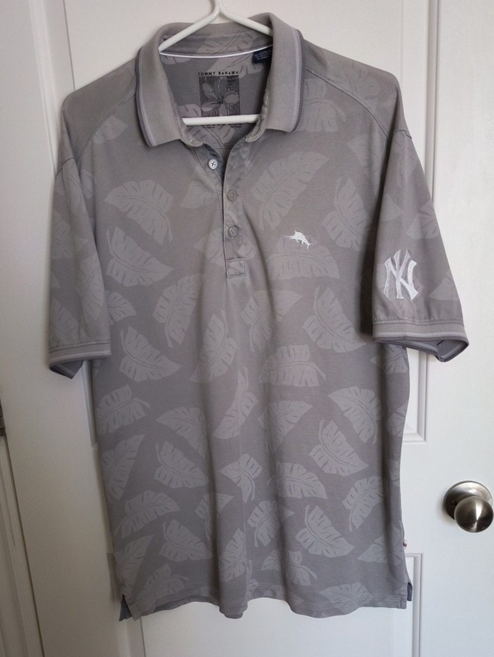 Tommy Bahama Gray New York Yankees Polo